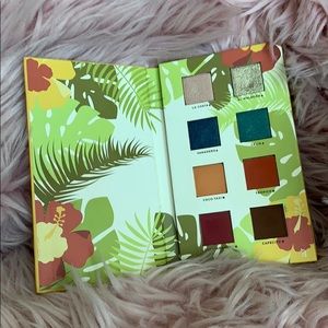 SOLD💕Alamar Cosmetics Reina Del Caribe Palette